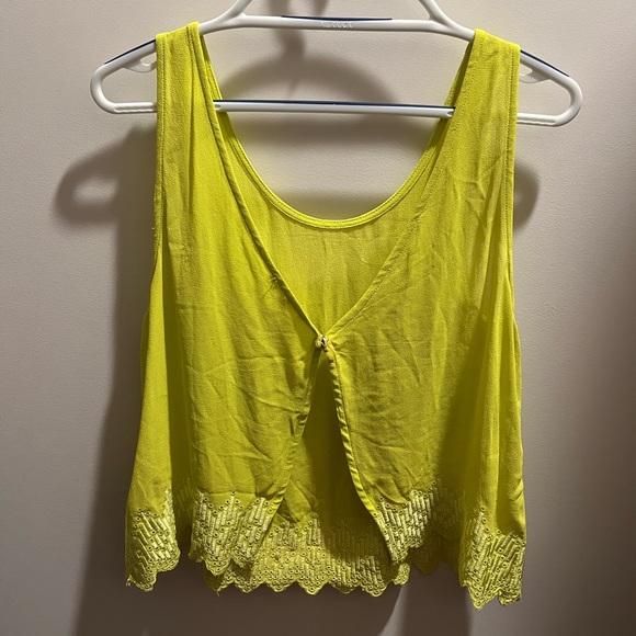 lime green open back top - Picture 2 of 2